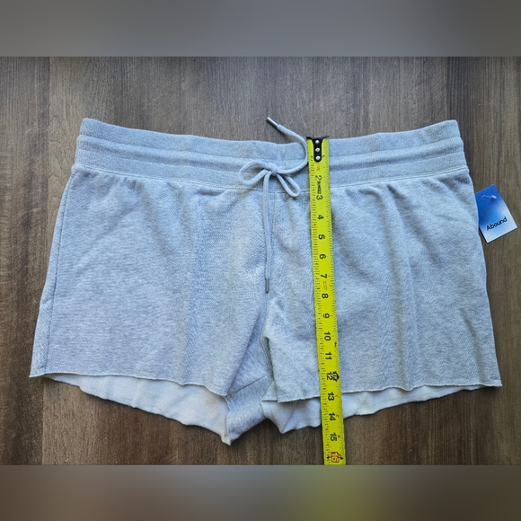 Abound Light Gray Women's Athletic Shorts - Picture 8 of 8